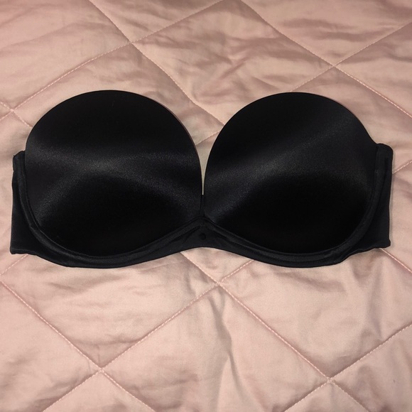 Strapless Victoria’s Secret Very Sexy pushUp - Picture 2 of 5